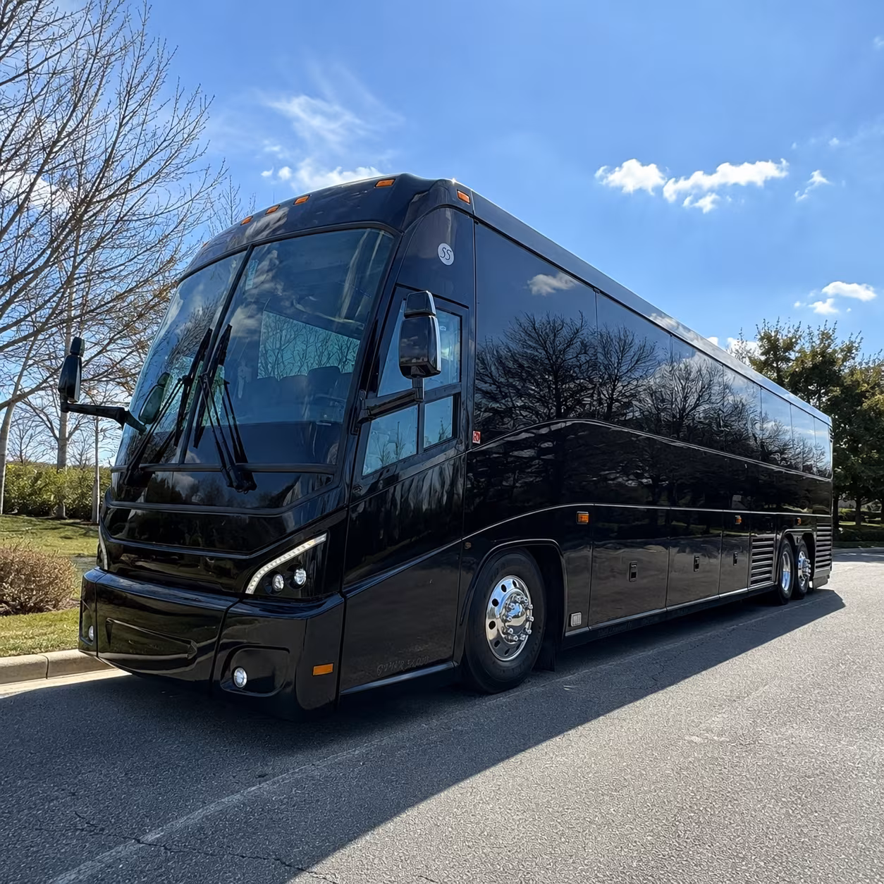 airport shuttle buses from san clemente to sna san and lax