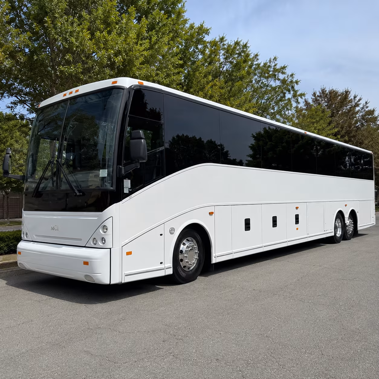 charter buses for los angeles field trips to the california science center and getty center